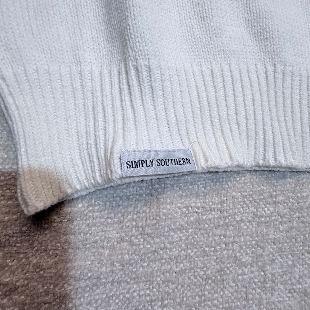 Simply Southern American Flag Knit Sweater White Patriotic Crewneck NEW - Picture 2 of 9